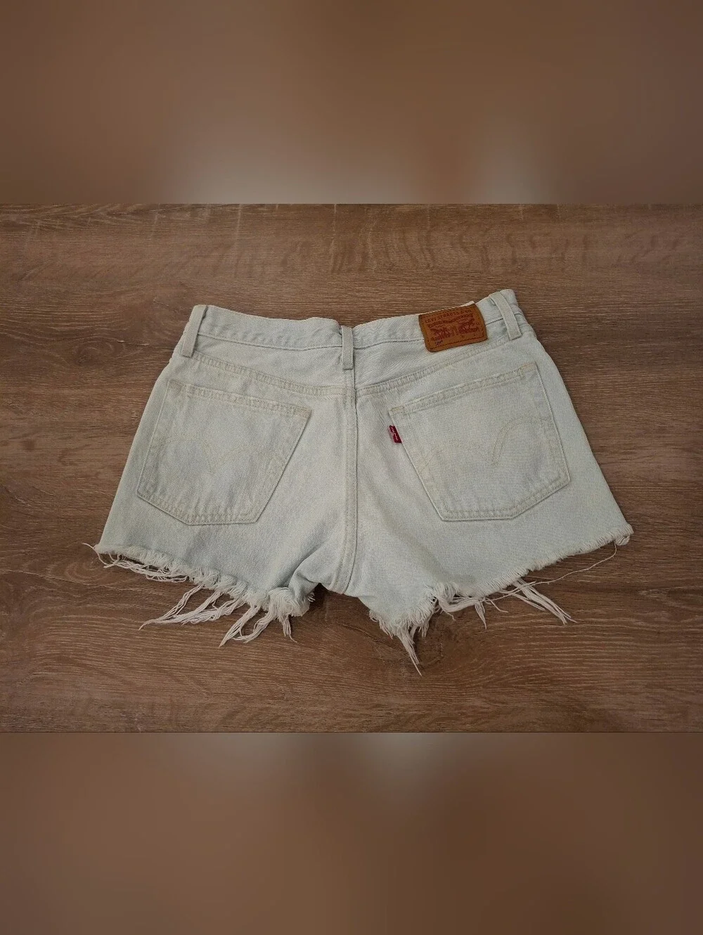 Levi’s 501 Original Women’s Denim Shorts Size 28 Bleach Wash Distressed